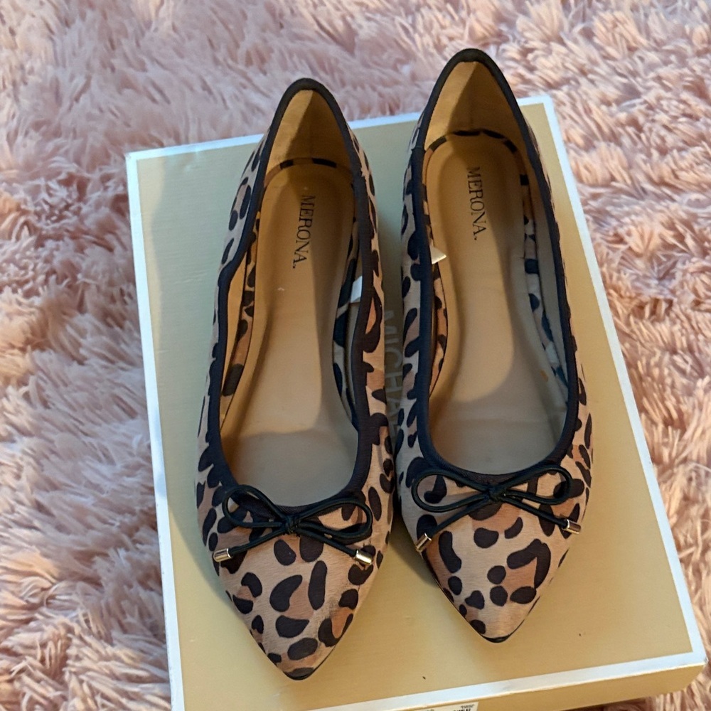 Merona Black and Tan Patterned Flats